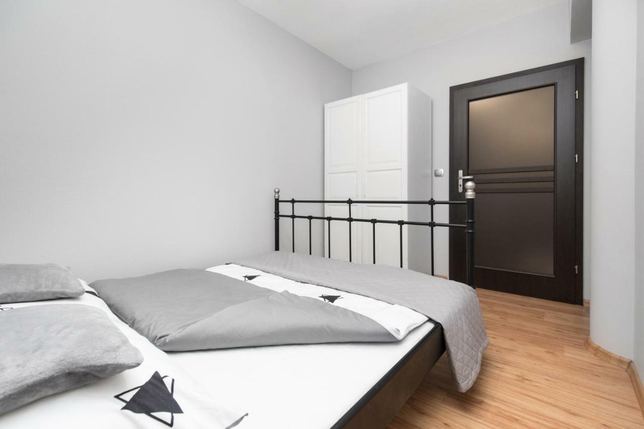 Apartament Gemini เจียร์ซอร์นูฟ ภายนอก รูปภาพ