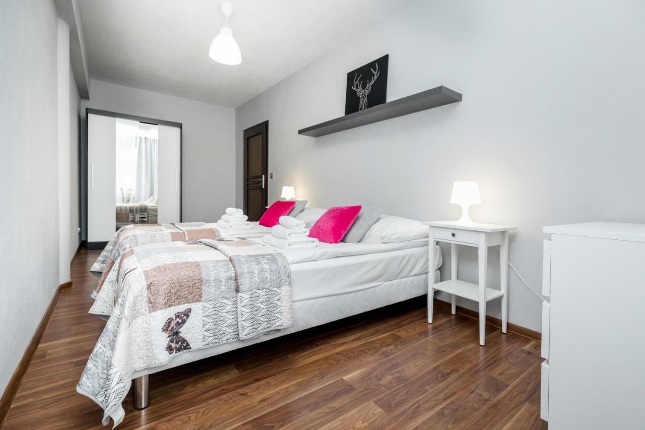 Apartament Gemini เจียร์ซอร์นูฟ ภายนอก รูปภาพ